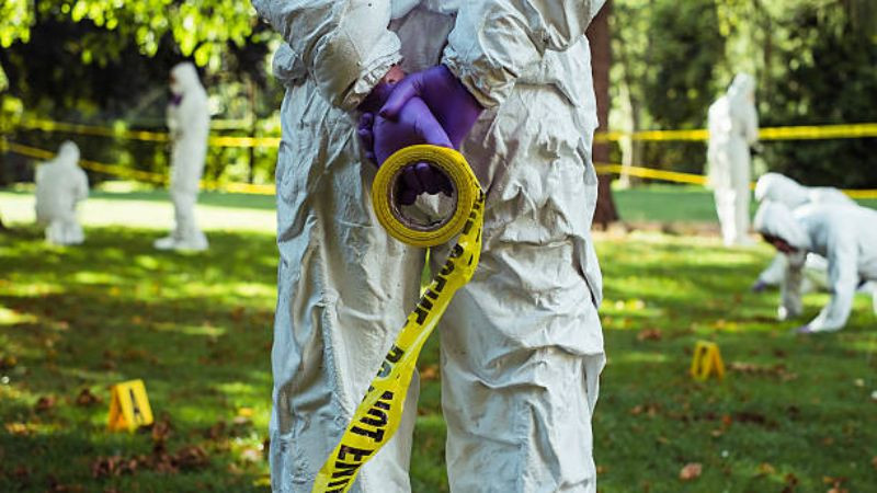 Madres buscadoras localizan osamenta en fosa clandestina en Uruapan, Michoacán 