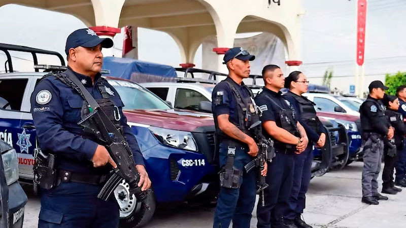 Dan de baja a 80 policías municipales de Teoloyucan; 5 de ellos tienen orden de aprehensión 