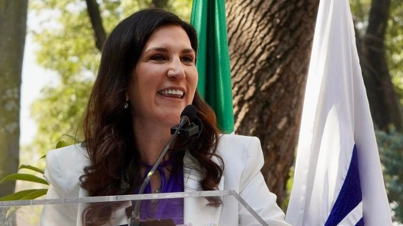 Kenia López Rabadán critica periodo extraordinario y acusa concentración de poder 