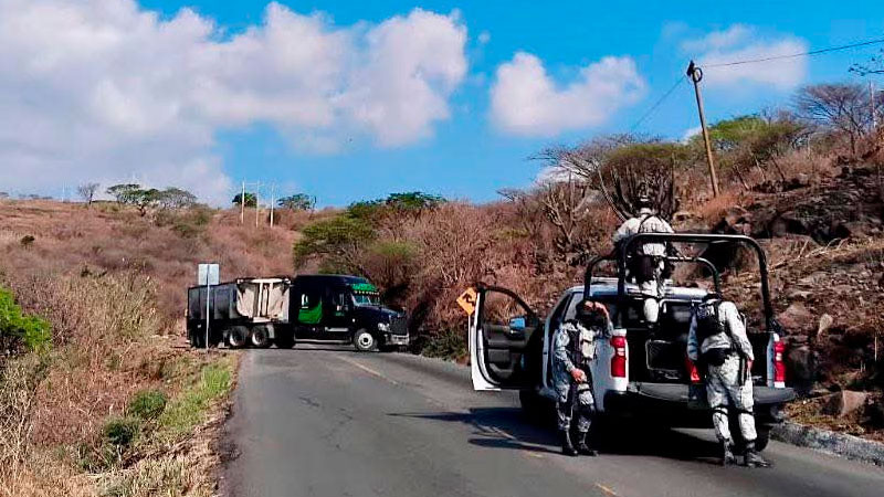 Autoridades de los tres niveles, mantienen operativos en Cotija, Michoacán 