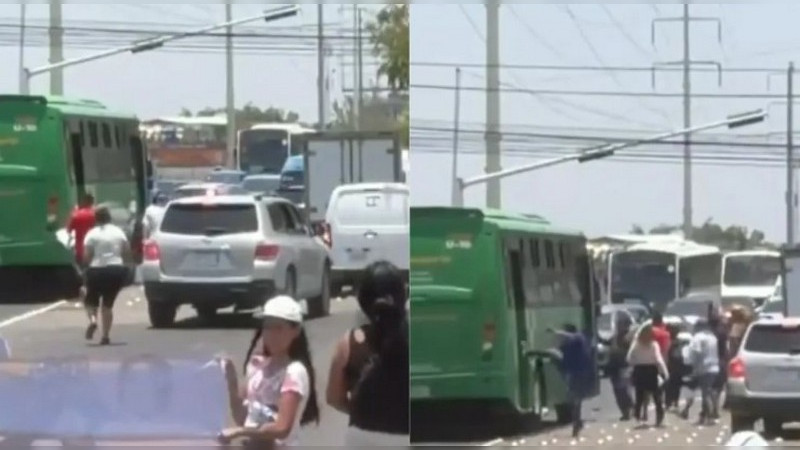 Chofer embiste protesta por adolescentes desaparecidos en Tlajomulco y desata pánico 