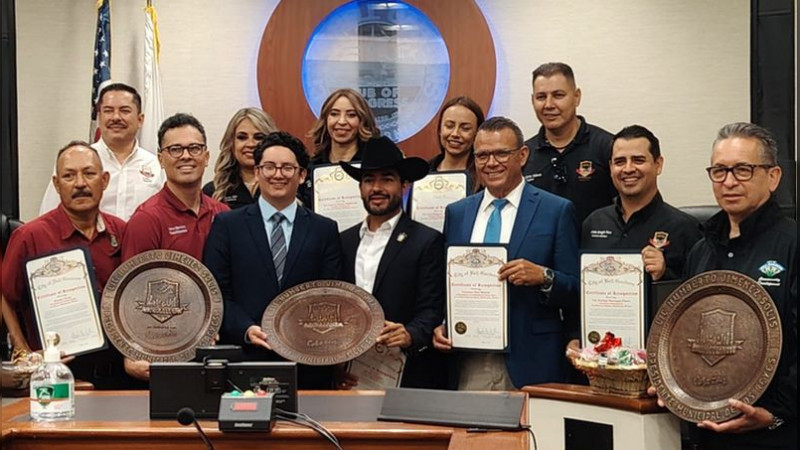 Dos décadas de unión: Humberto Jiménez consolida hermanamiento histórico entre Bell Gardens y Los Reyes  
