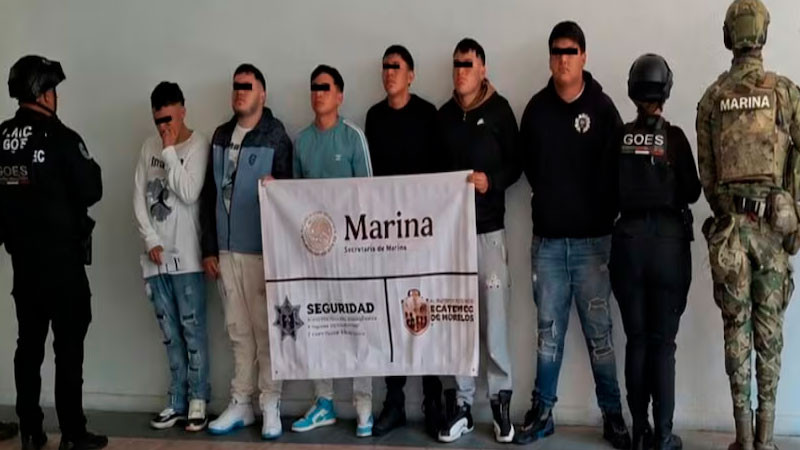 Capturan a 24 jóvenes en posesión de arsenal y vehículos de lujo, en Ecatepec 