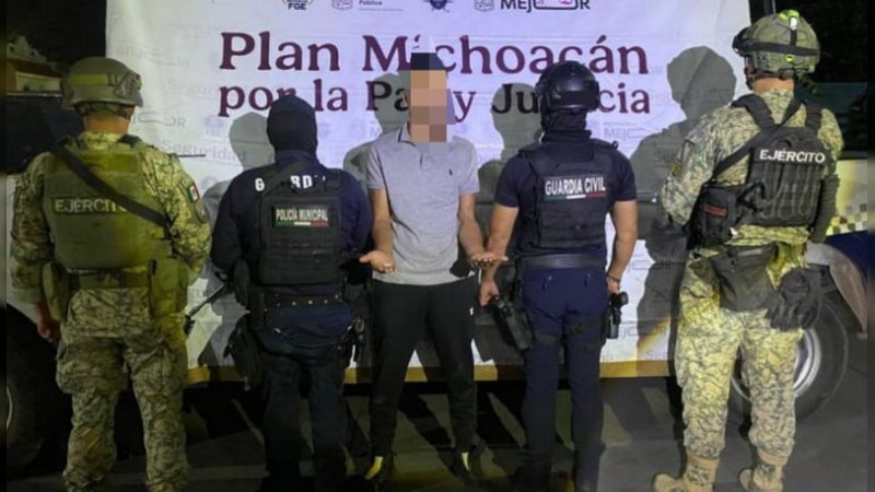 En Zamora y Jacona, Michoacán la Guardia Civil detiene a dos hombres con estupefacientes 