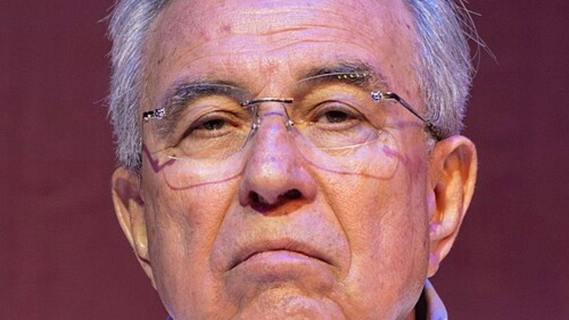Rubén Rocha Moya comparece ante la FGR en Culiacán; dice confiar en autoridades mexicanas 