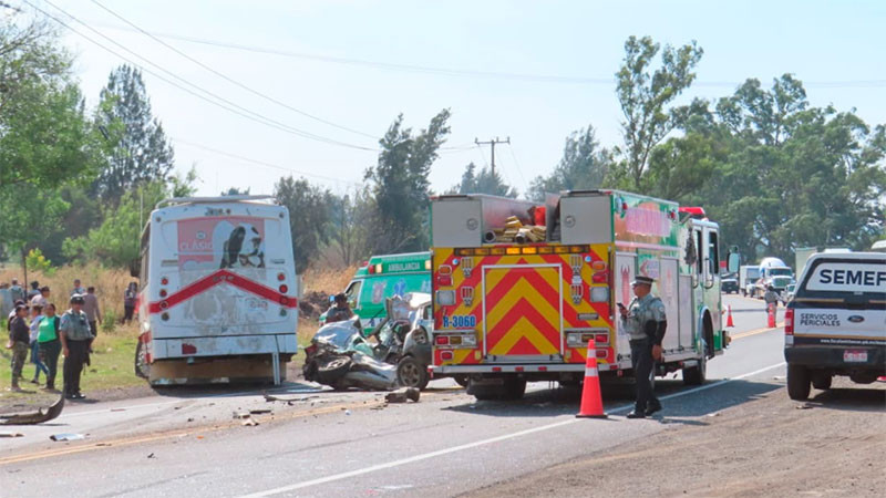 Accidente vehicular en Zamora, Michoacán, deja un hombre fallecido