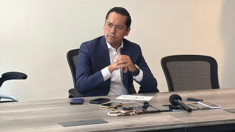 Acusa Josué Guerrero persecución política contra Maru Campos  