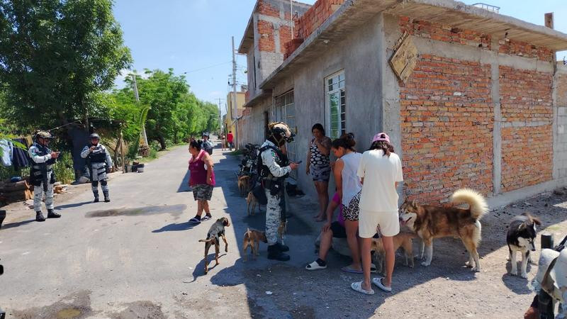 Bala perdida lesiona a mujer al interior de su domicilio en Celaya, Guanajuato 