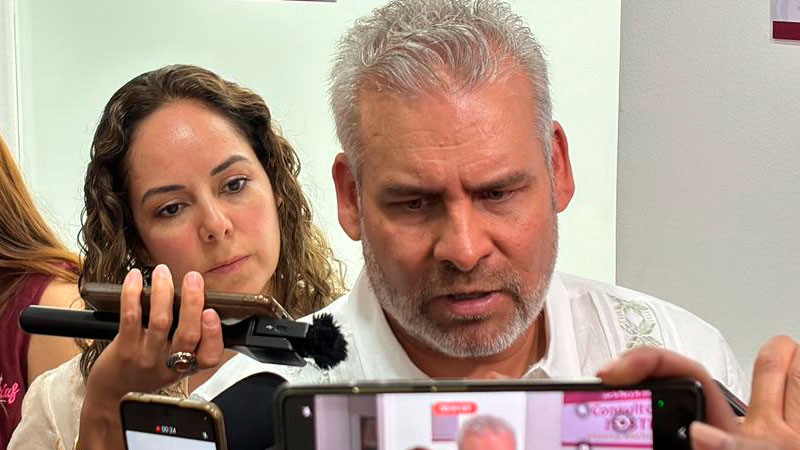 Gobernador llama a Fiscalía de Michoacán no descartar tipificar feminicidio la muerte de Valeria 