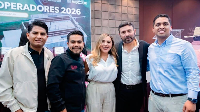 Dayana Pérez fortalece gestiones para mejorar el servicio de agua potable en Salvador Escalante 