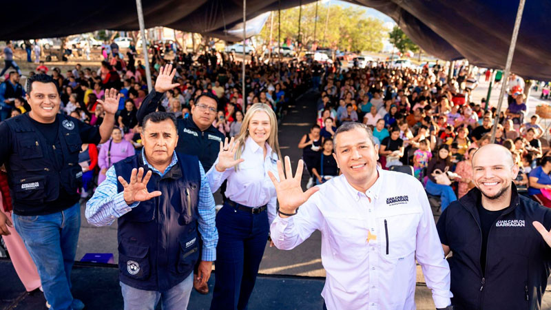 Miles de mamás participan en festejos, Barragán llama a construir una ciudad que las cuide 