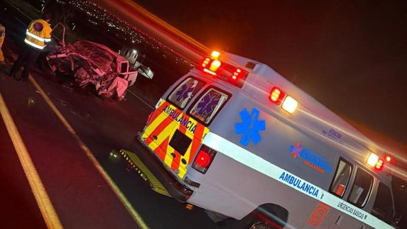 Pierden la vida dos personas en accidente automovilístico en La Piedad