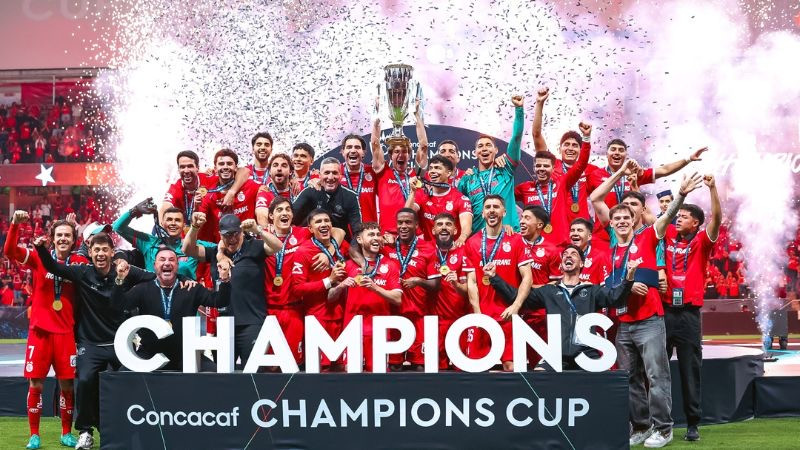 Toluca gana la Copa de Campeones de Concacaf tras vencer a Tigres en penales 