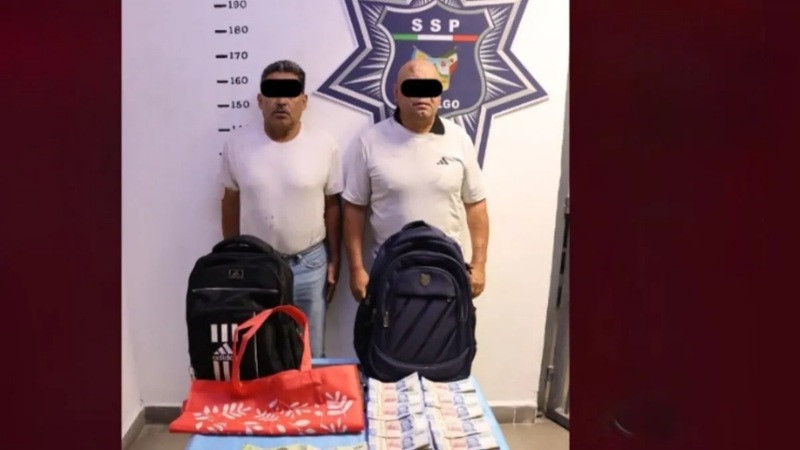 Recuperan más de un millón de pesos tras asalto a cuentahabiente en Pachuca; hay dos detenidos 