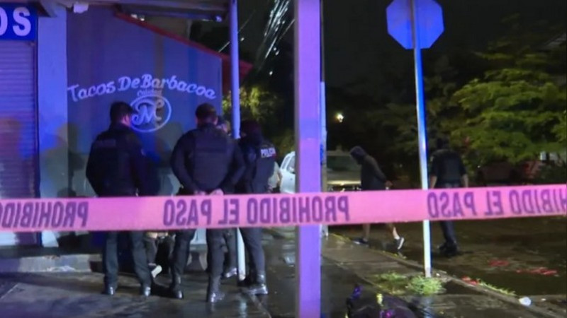 Vecinos someten a presunto agresor tras ataque armado contra comerciante en Zapopan 