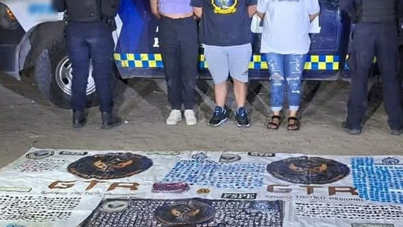 Guanajuato: Cinco detenidos, más de 4 mil 900 dosis de estupefacientes asegurados, dos tomas clandestinas desactivadas y casi 39 mil litros de hidrocarburo recuperados en operativos estatales 