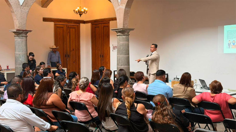 Imparte la FGE de Michoacán una capacitación para autoridades de Zamora para prevenir la violencia de género 