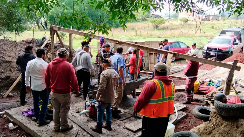 Mueren dos hombres al caer en un pozo de agua en Hidalgo, Michoacán  