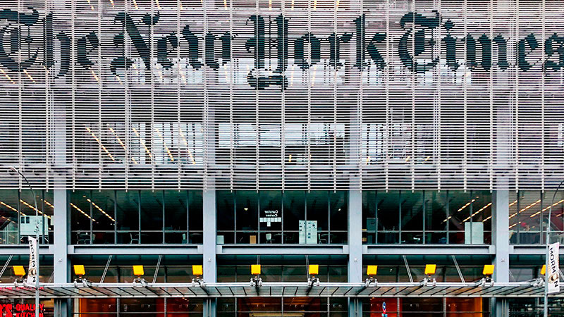 Director editorial del NYT acusa a gigantes de la IA de robar contenidos periodísticos 