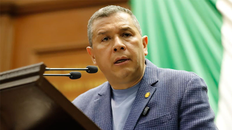 Juan Carlos Barragán impulsa iniciativa para reconocer al agua como derecho humano fundamental 
