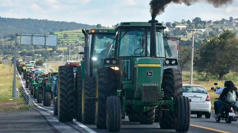 Campesinos y transportistas amagan con realizar bloqueos en las sedes mundialistas 