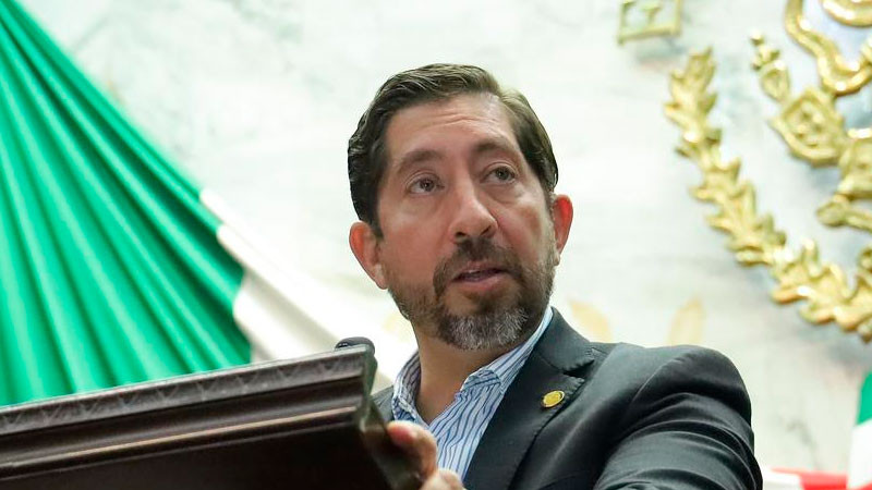 Abraham Espinoza plantea reforma para que servicio social de estudiantes sirva para fortalecer el cuidado ambiental 