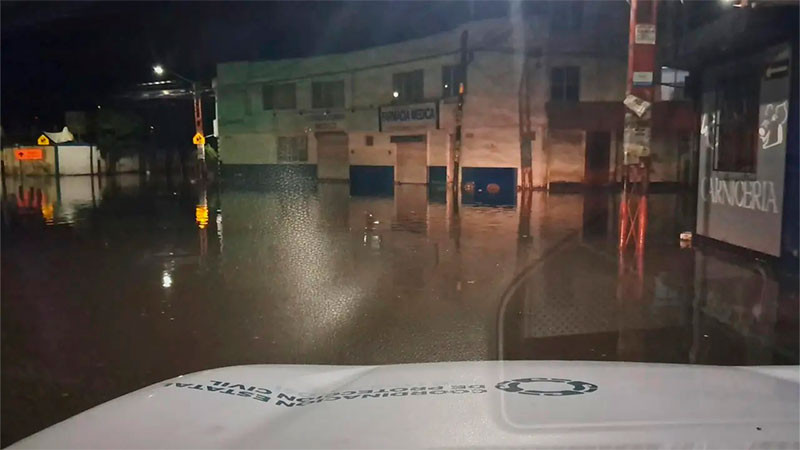 Lluvias intensas dejan una persona fallecida y otra gravemente herida, así como múltiples afectaciones en San Luis Potosí 