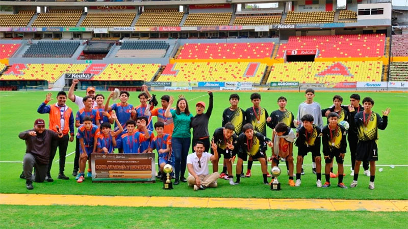 El Estadio Morelos abre sus puertas a jóvenes de la Copa Armonía y Bienestar 