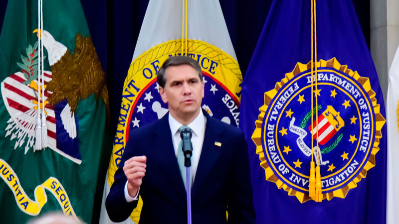 Confirma la Casa Blanca que Donald Trump nominó oficialmente a Todd Blanche como fiscal general de EU 