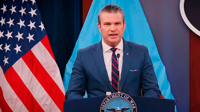 Secretario de Guerra de EEUU insta a Europa a combatir la "invasión de migrantes" y rearmarse 