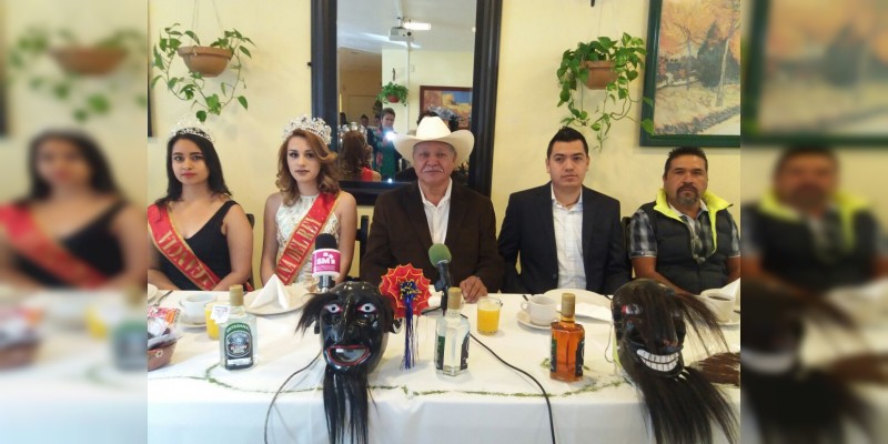 Cien mil visitantes en el Carnaval de Charo y Tarímbaro esperan sus autoridades - Foto 1 