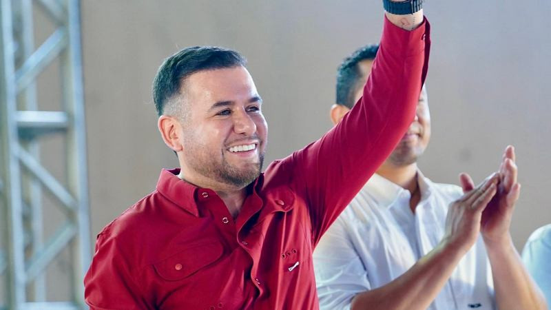 Refrenda Reyes Galindo su compromiso con la educación en el Distrito 22 