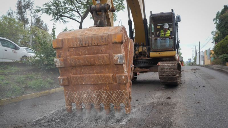Inicia construcción del carril confinado del Morebús 