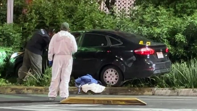 Ataque directo en Reforma: ultiman a hombre y mujer dentro de un automóvil en CDMX 