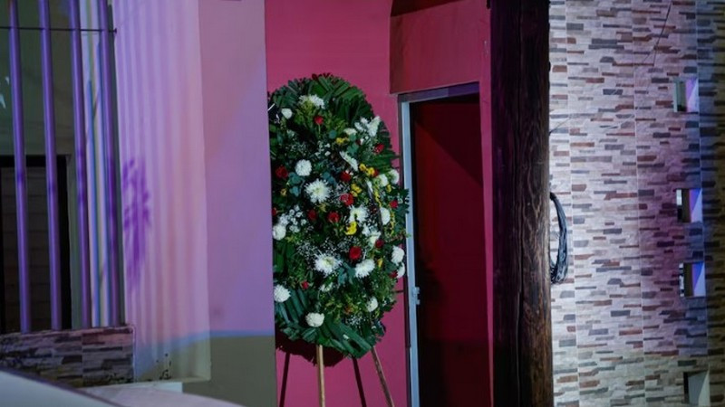 Investigan presunta amenaza contra diputada del PRI en Sinaloa tras hallazgo de corona fúnebre frente a su domicilio 