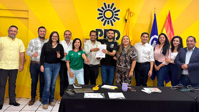 CEE del PRD Michoacán ratifica a Conrado Paz como coordinador de la bancada en el Congreso del Estado 