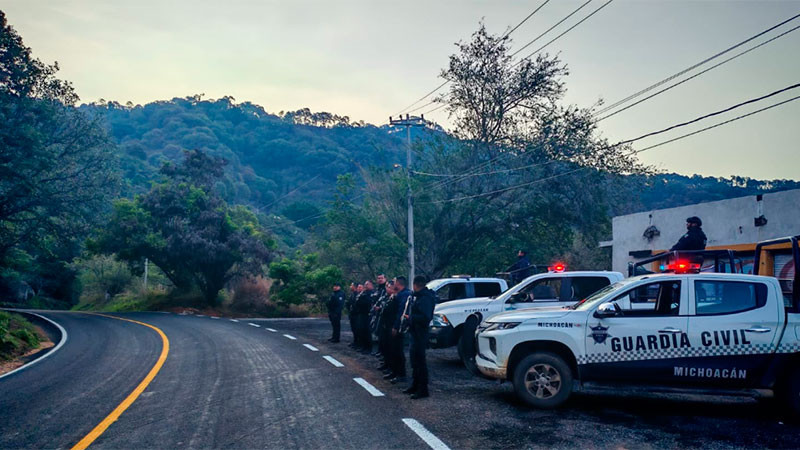 En Uruapan, Michoacán: Implementa Guardia Civil operativo en la carretera libre a Lombardía  
