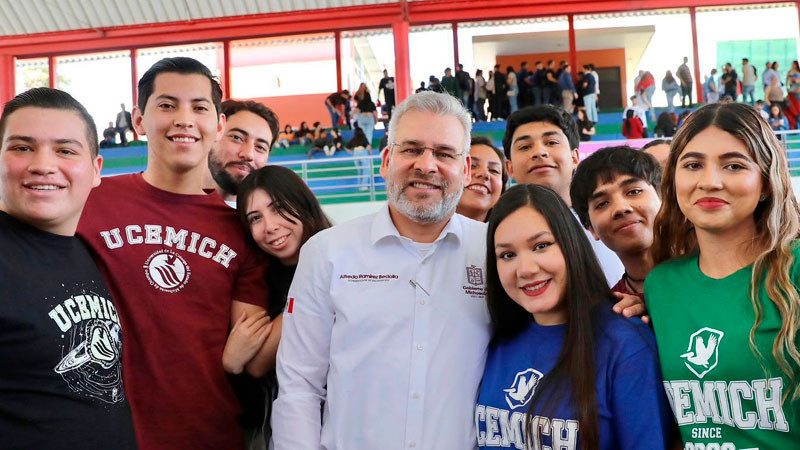 Transforma Michoacán sus escuelas con inversión histórica de 4 mil millones de pesos 