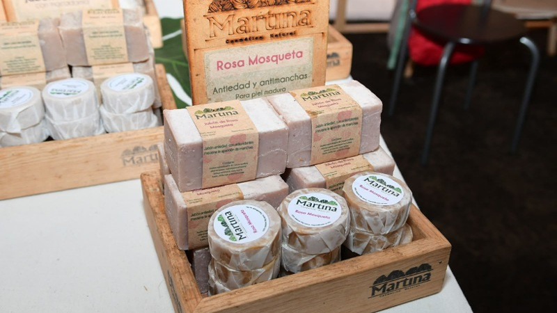 Compra en el Pabellón de Productores y disfruta de los conciertos del Jalo Futbolero 