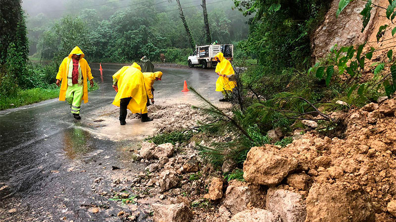 Gobierno de Michoacán cuenta con protocolo de atención a carreteras en temporada de lluvias: Rogelio Zarazúa 
