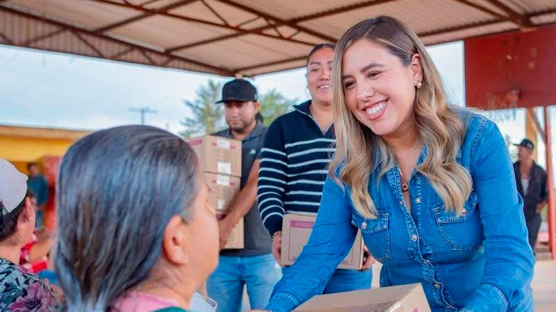 Dayana Pérez fortalece el diálogo con las comunidades de Salvador Escalante 