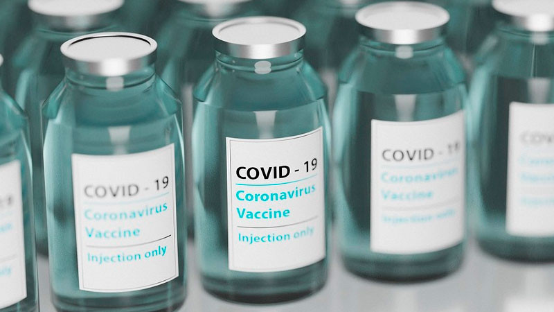 Vacuna contra Covid-19 será empaquetada exclusivamente en México a partir del 2027, anuncia Pfizer 