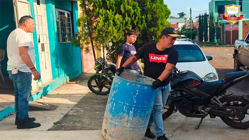 Arranca Gobierno de Los Reyes campaña de descacharrización para prevenir el dengue y enfermedades 