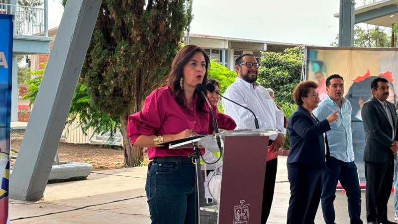Gaby Molina reitera, esperará a que Morena emita convocatoria para tomar determinaciones 