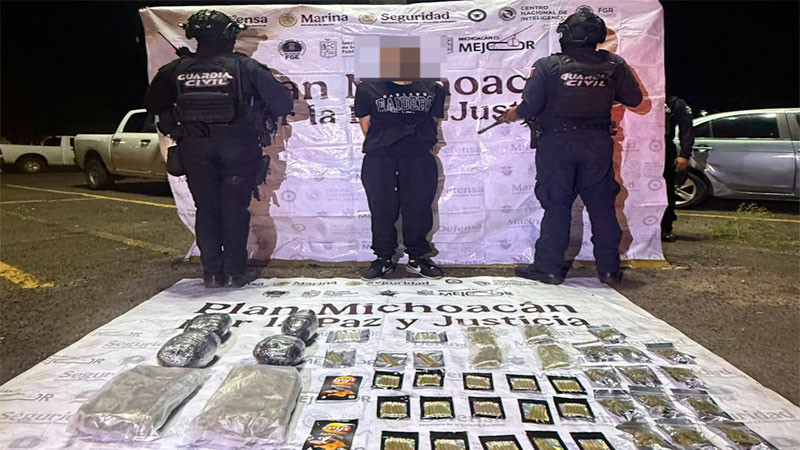En Morelia, Michoacán aseguran más de 3.5 kg de hierba verde y detienen a un hombre  