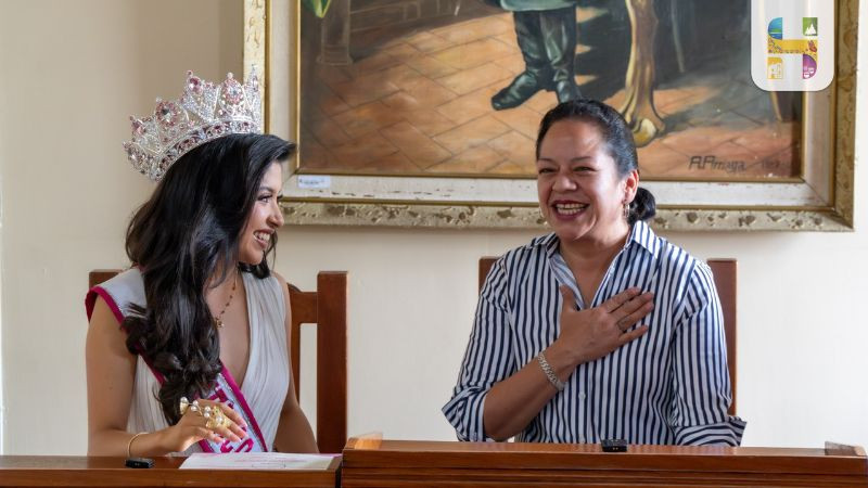 Alcaldesa de Hidalgo recibe a ganadora de Miss Teen Petite México 2026 