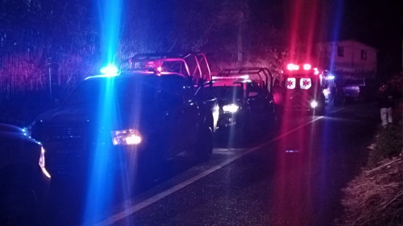 Localizan cuerpo encobijado junto a canal en Uruapan, Michoacán  