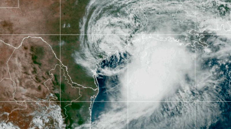 Se forma la tormenta tropical "Arthur"; alertan por inundaciones potencialmente mortales 