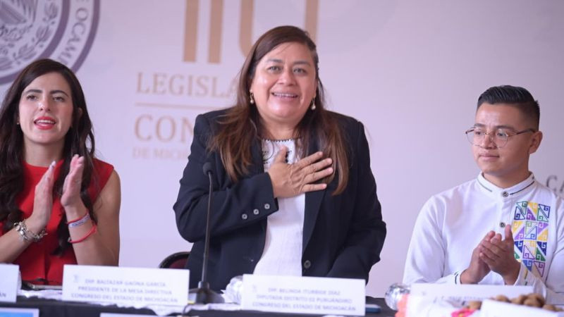 Acompaña Belinda Iturbide presentación de actividades por 487 Aniversario de la Tenencia de Santa Fé del Río 