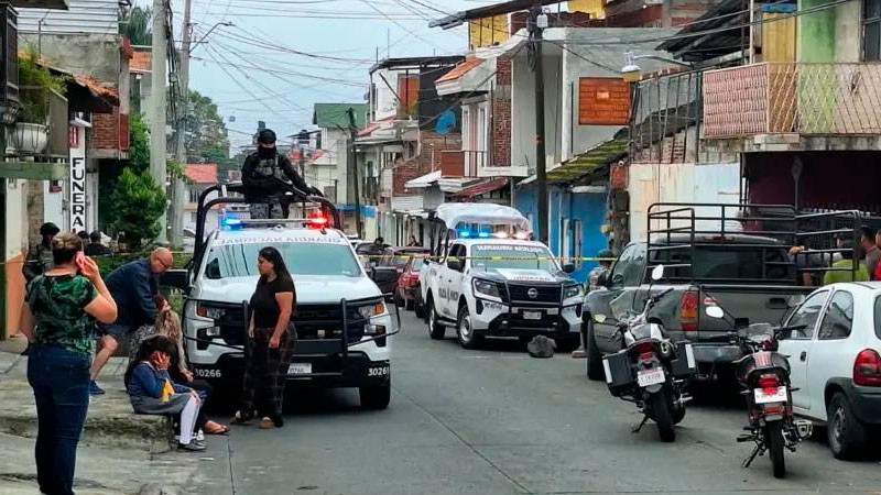 Ultiman a un individuo en calles del Centro de Uruapan, Michoacán 